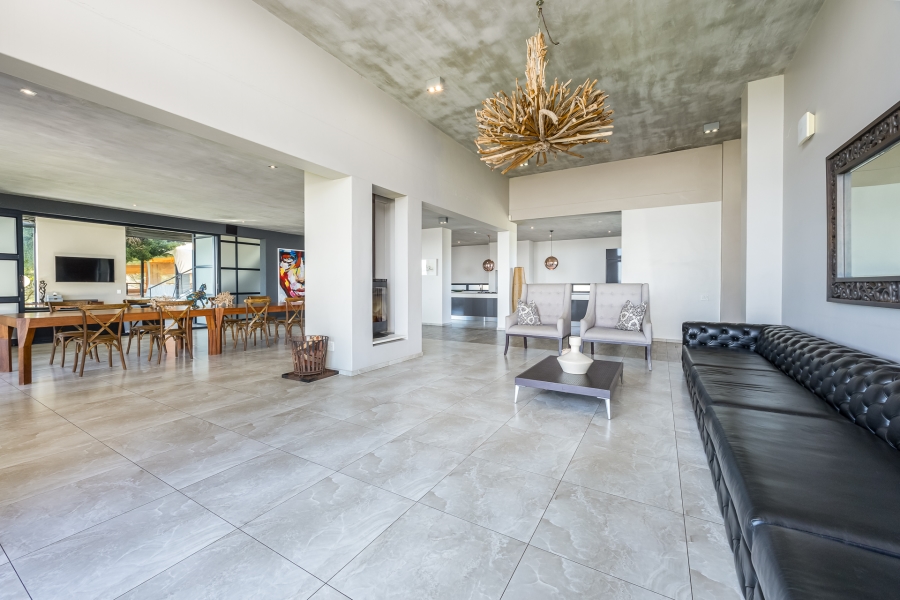 3 Bedroom Property for Sale in Stellenbosch Farms Western Cape